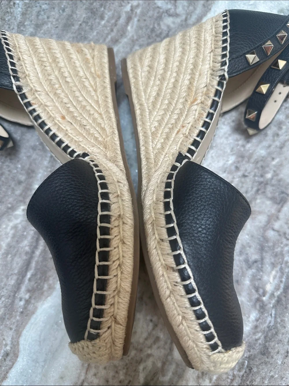 Marc Fisher Black Leather Espadrille Wedge Studded Close Toe Sandals Size 8.5